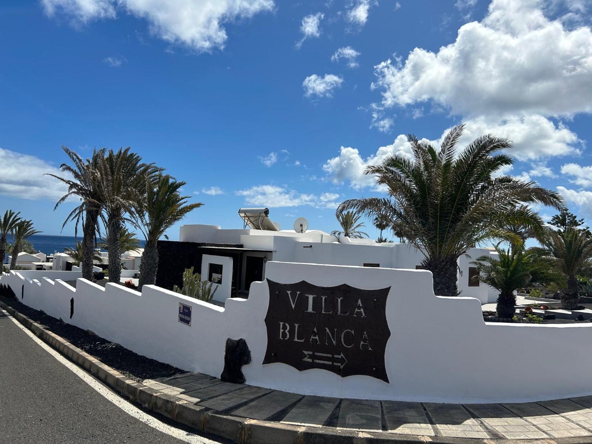 Villa Blanca Nudist Place Charco del Palo Extérieur photo